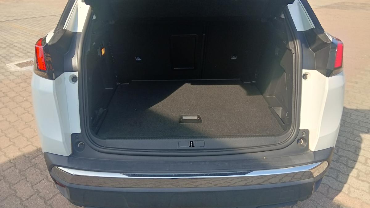 Peugeot 3008 1.5 HDI 130CV EAT8 Business
